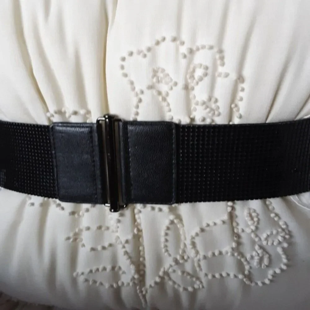 Express Women's Beaded Black Adjustable Waist Belt size XS/S